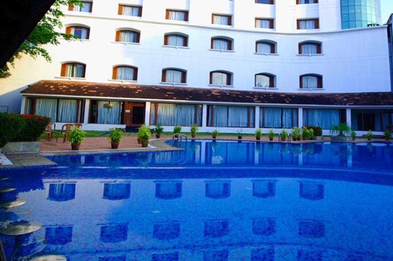 The Mascot Hotel - A Heritage Living Experience Thiruvananthapuram Exterior foto