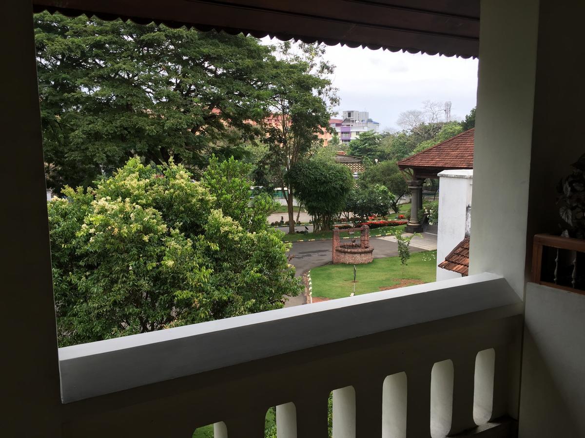 The Mascot Hotel - A Heritage Living Experience Thiruvananthapuram Exterior foto